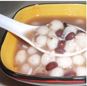 E:\雨打排行\排行榜类\雨打榜外榜排行整理\2014美食排行榜\图片\合肥美食排行榜\4、混汤酒酿元宵.JPG